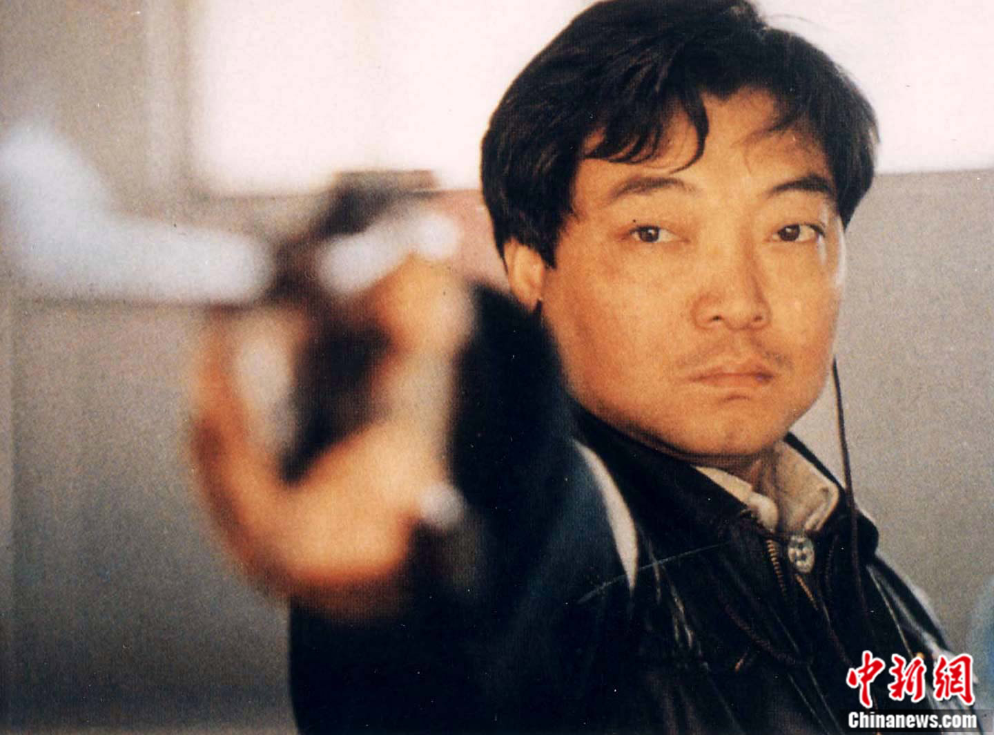 用长了白毛的子弹，铸就中国首枚奥运金牌的传